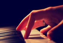 雄狮队新晋球员表现出色刷新了人们的眼球